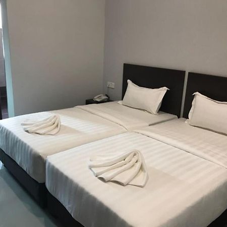 Jq Bl Hotel, Ipoh Esterno foto
