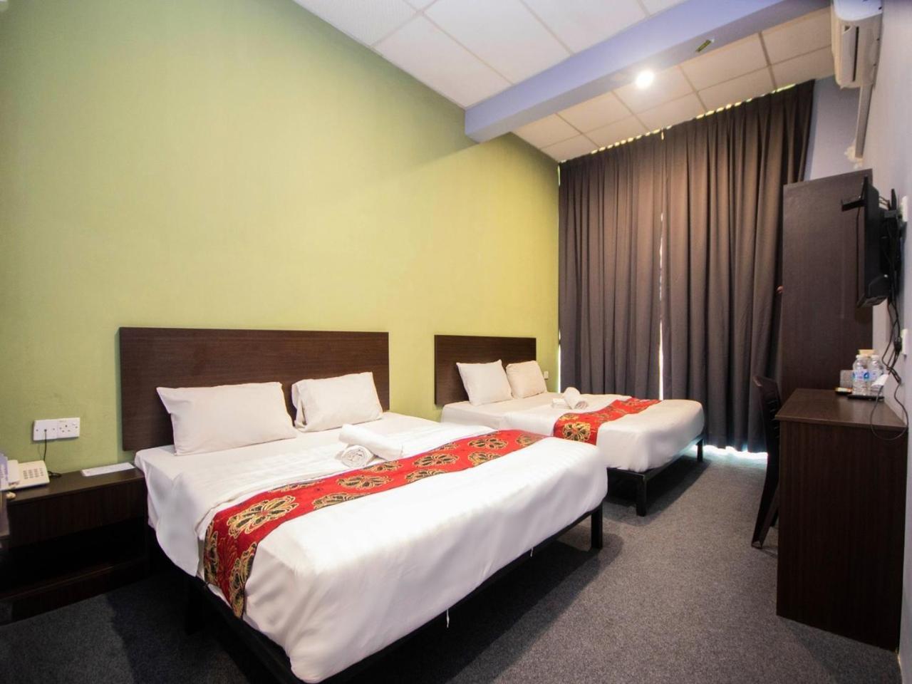 Jq Bl Hotel, Ipoh Esterno foto